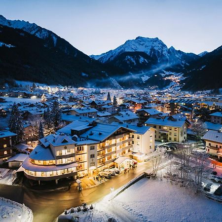 Hotel Pramstraller Mayrhofen Exteriör bild