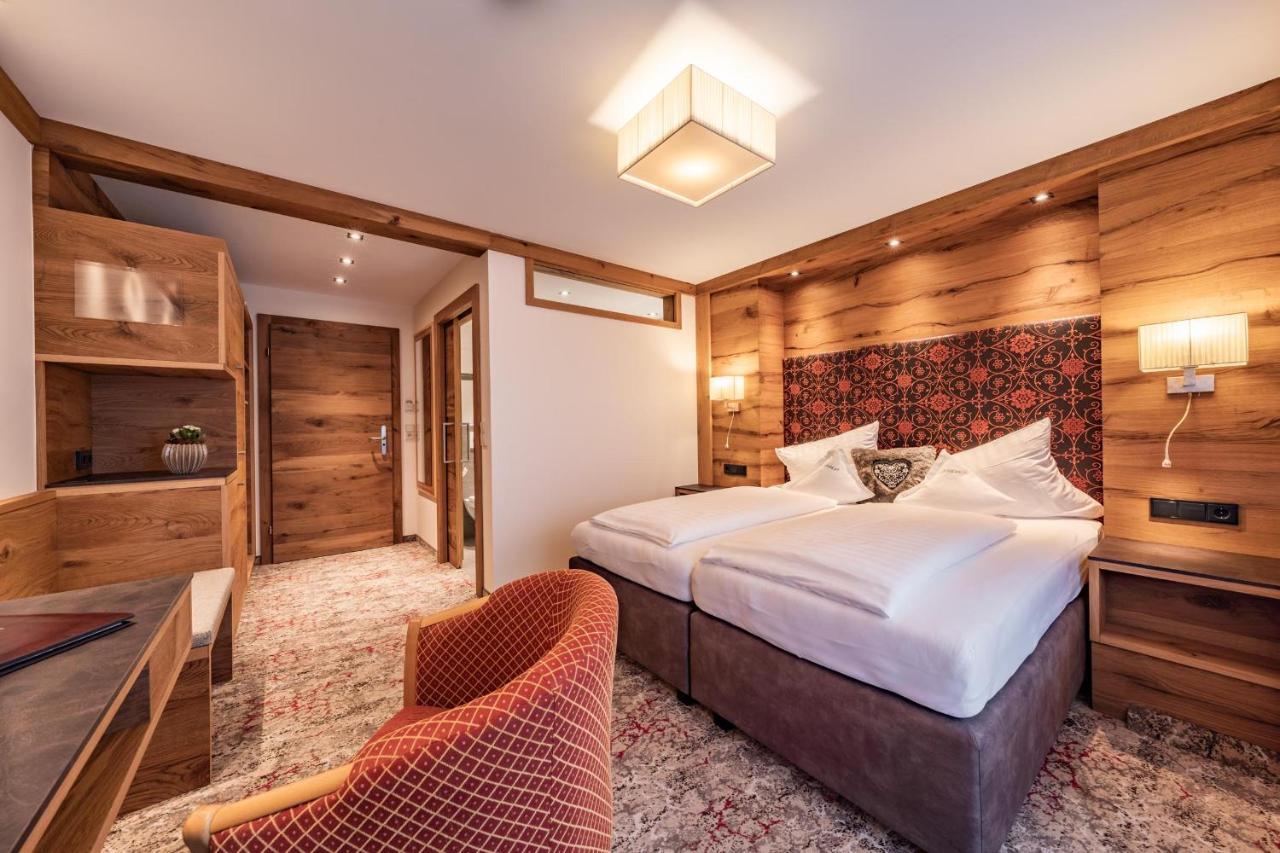 Hotel Pramstraller Mayrhofen Exteriör bild