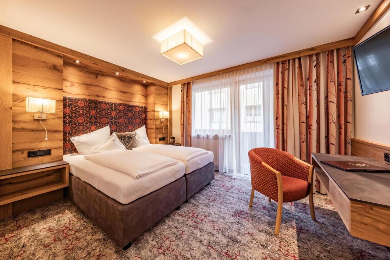 Hotel Pramstraller Mayrhofen Exteriör bild