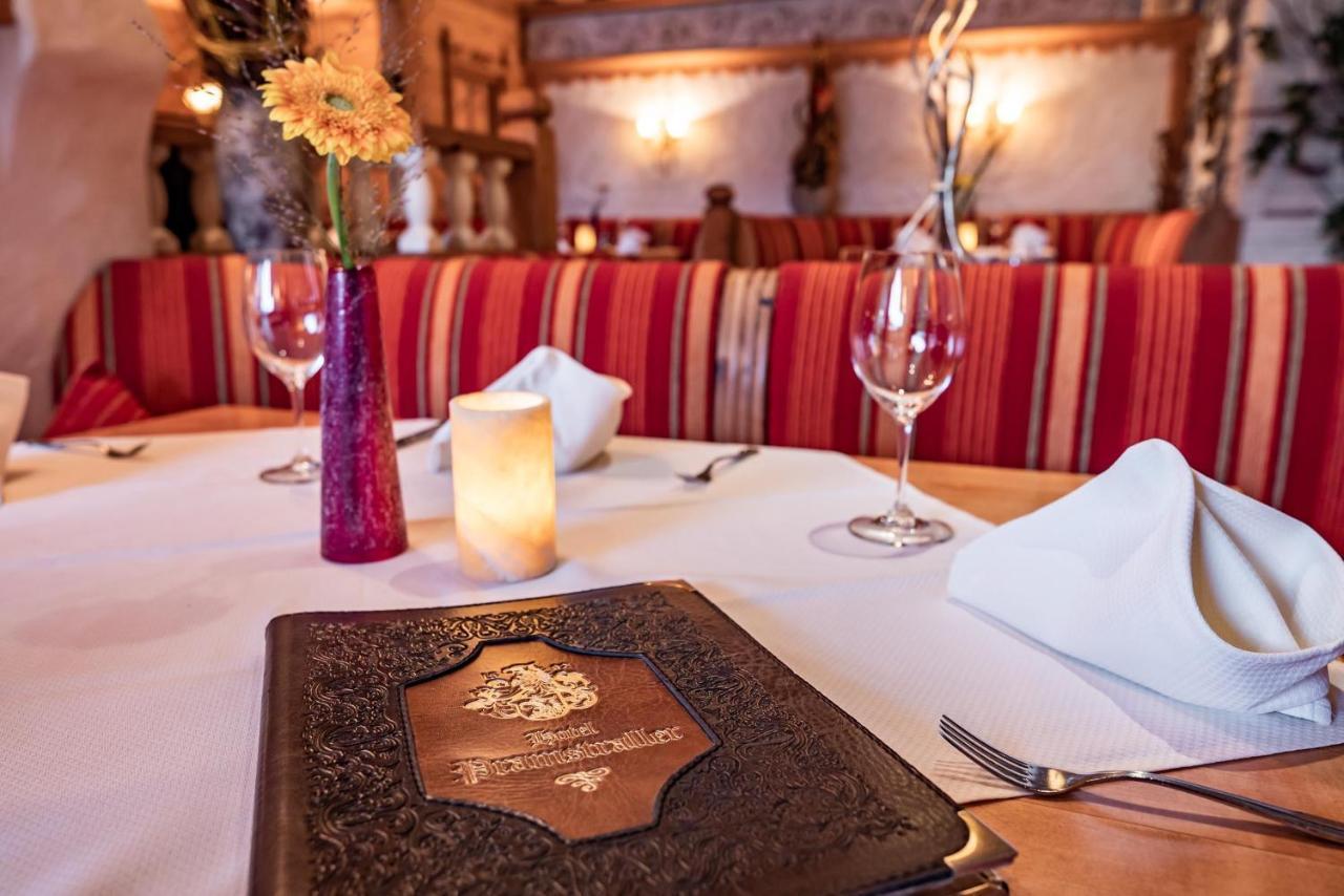 Hotel Pramstraller Mayrhofen Exteriör bild